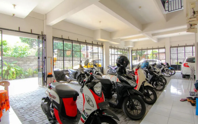 Jj House Wahid Hasyim by ZUZU