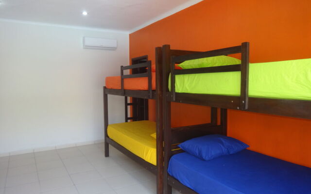 Santa Cruz Backpacker Hostel