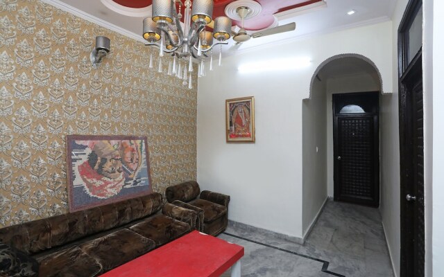 The Castle By OYO Rooms