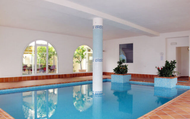 Aparthotel Englovacanze