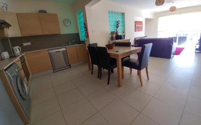 Pyla Gardens Apartment E 202