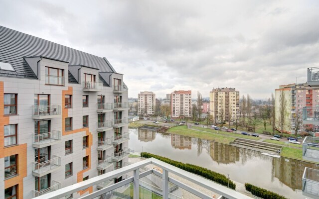 Live & Travel Apartments