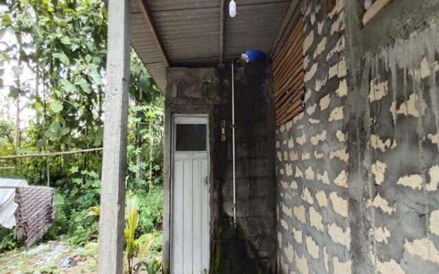 Natural Stone Homestay Syariah - Hostel