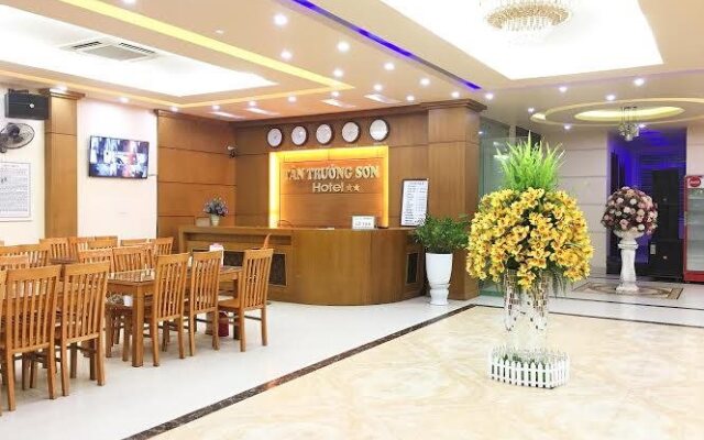 Khach san Tan Truong Son