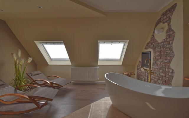 Exclusive Loft Apartment With Balcony and Wellness Room in Olsberg-elpe