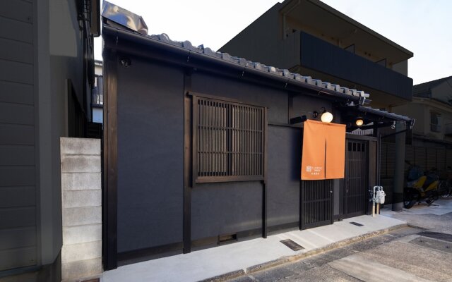 Kanade Kyotoekiminami