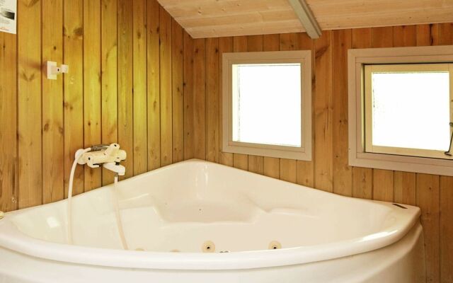 8 Person Holiday Home in Humble-by Traum