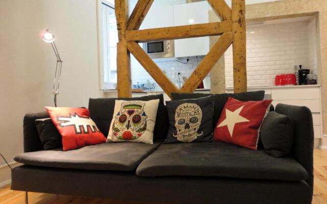 Lisbon Center Modern Art Apartment