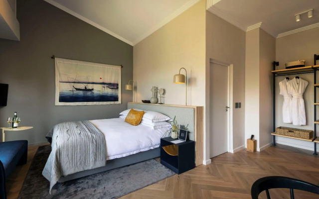 The Peech Hotel