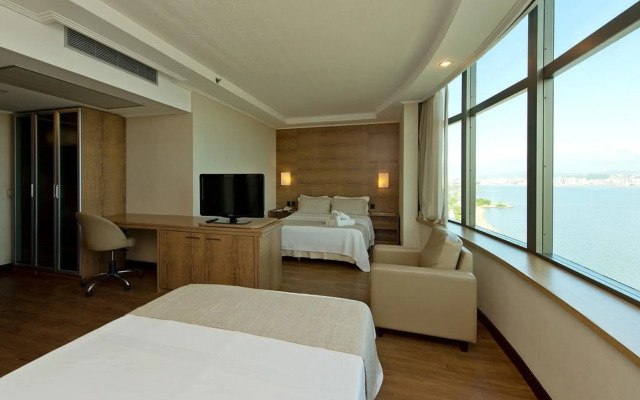 Majestic Palace Hotel