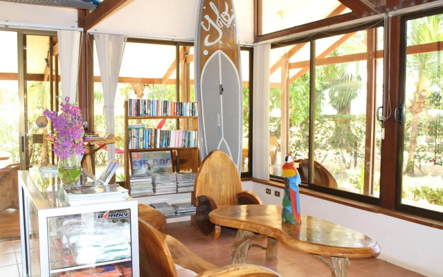 Surf Synergy All-Inclusive Surf Retreat