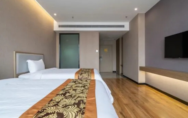 Mingcheng Taijiang Hotel