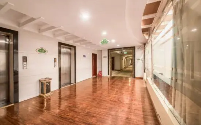 Mit Holiday Inn (Taiyuan Jianshe South Road Railway Station)
