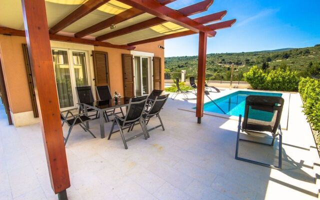 Vila Hana
