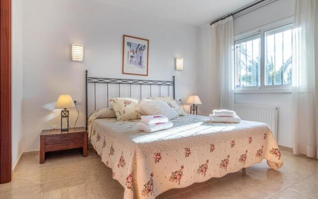 Apart-rent Villa Pani 0109