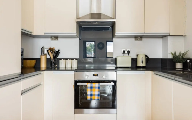 The Liverpool Street Apartments