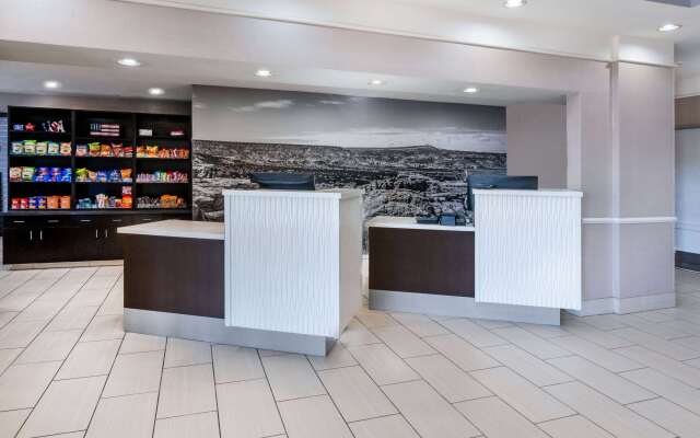 La Quinta Inn & Suites by Wyndham Roswell