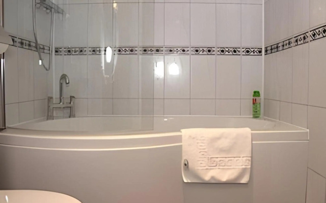 Mansfield Lodge Hotel Ltd