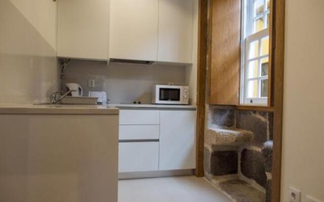 Belomont6 Apartments