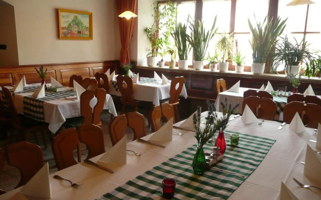 Zum Weißen Rössl