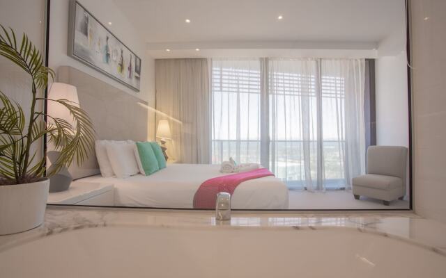Oracle Resort Private 3 Bed Skyhome