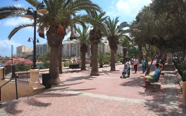 Fleur 3 bedroom apartment Sliema