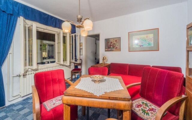 Apartment Cocic Garden