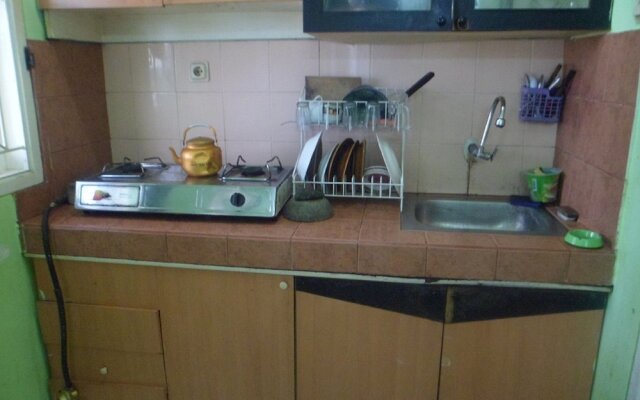 Villa Kota Bunga Azalea