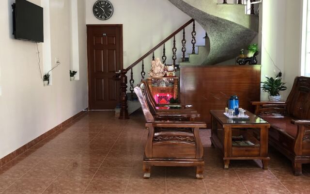 Ngoc Loan Hostel