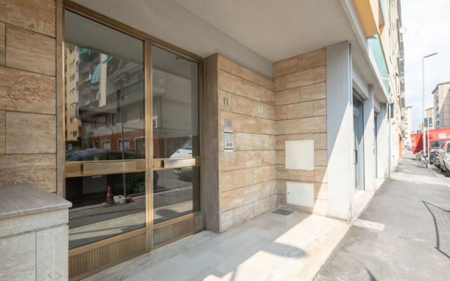 Novoli 4 Bedrooms by Mmega