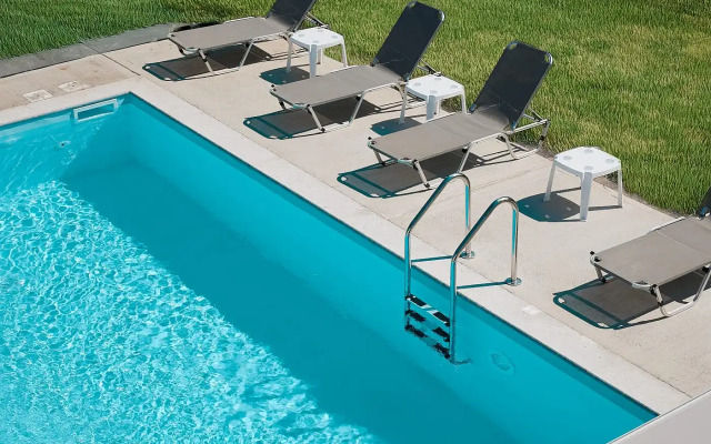 Eight Olives Luxury Villas