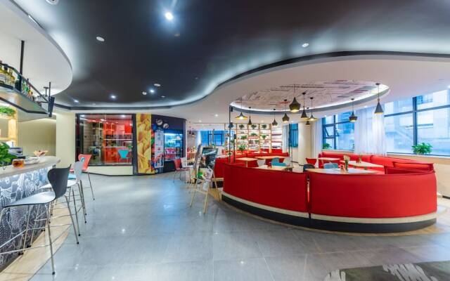 Homey Hotel - Sanxia Square