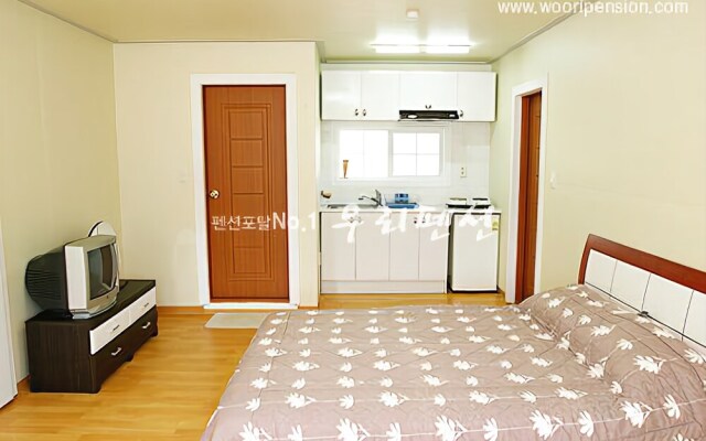 Hoengseong Byeolbitdungji Pension