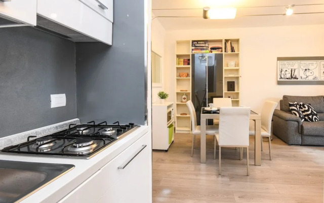 Zoe Apartment