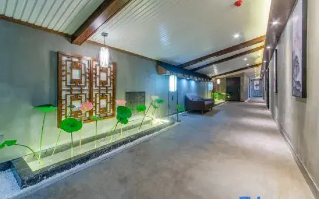 Yuejing Hotel (Yueyang Tower Scenic Area Branch)