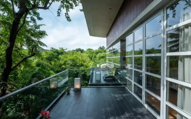 ELIVAAS Dahlia 4BHK Luxury Villa with Private pool, Goa