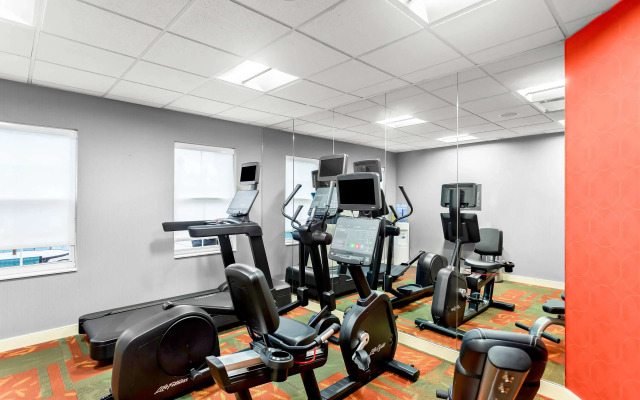 Sonesta ES Suites Charleston