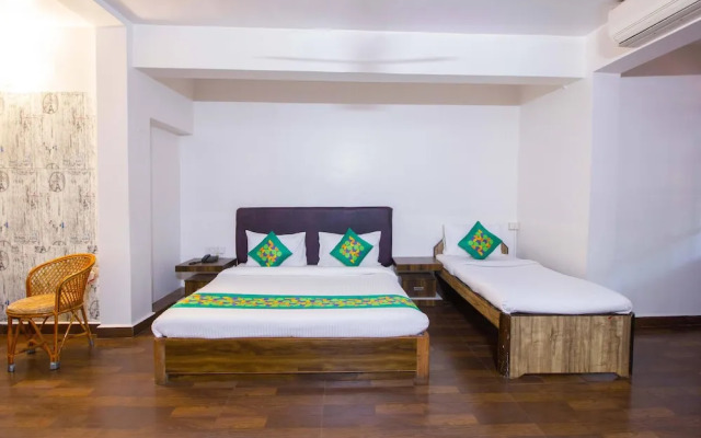 Kristal Sands Beach Resort