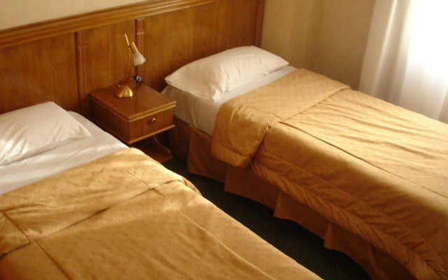 Altezza Apart Suites Hotel