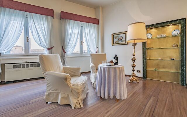 Ca' del Mercante Grand Canal