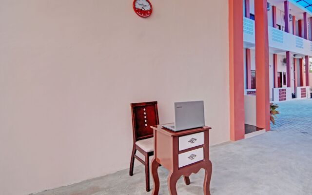 OYO 92946 Dekna Homestay Syariah