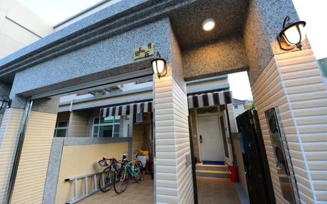 K2 Hostel