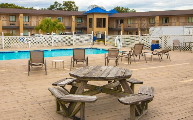 Americas Best Value Inn Pensacola