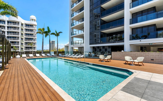 Qube Broadbeach