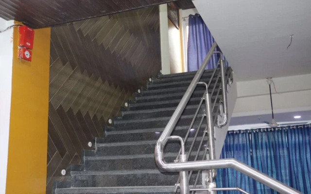Hotel KK Residency