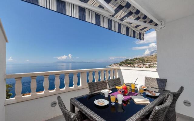 Apartments Villa Joy - Podgora