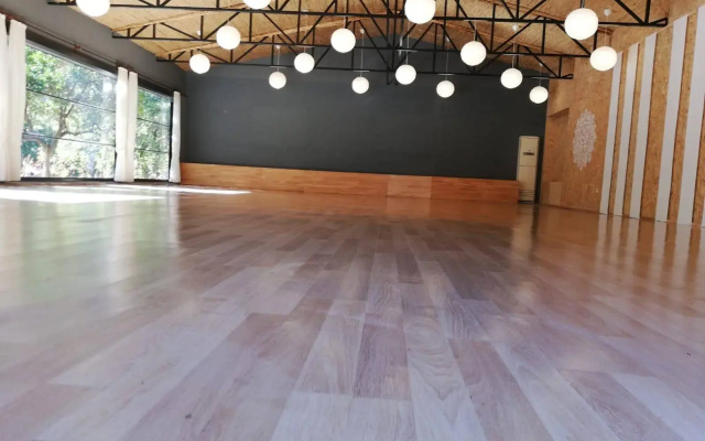 Kimera Lounge