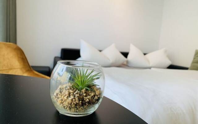 Sea air Modern Retreat