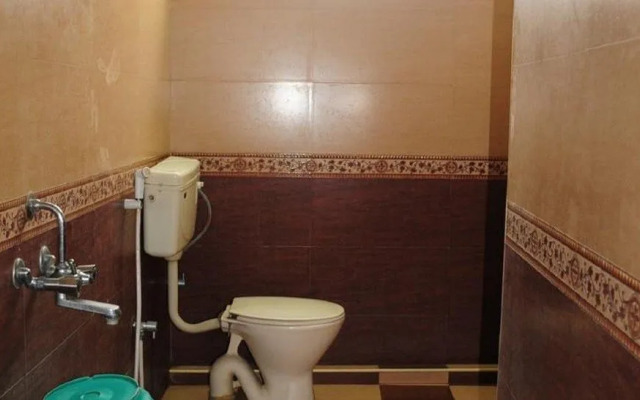 OYO Flagship 9980 Violet Guest House