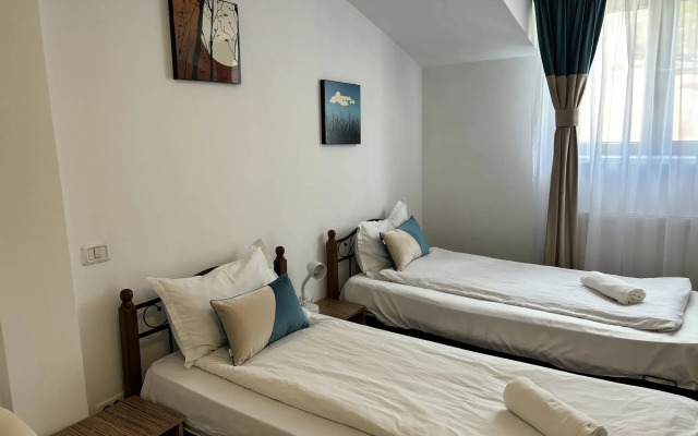 Piata Uniri Cozy Inn